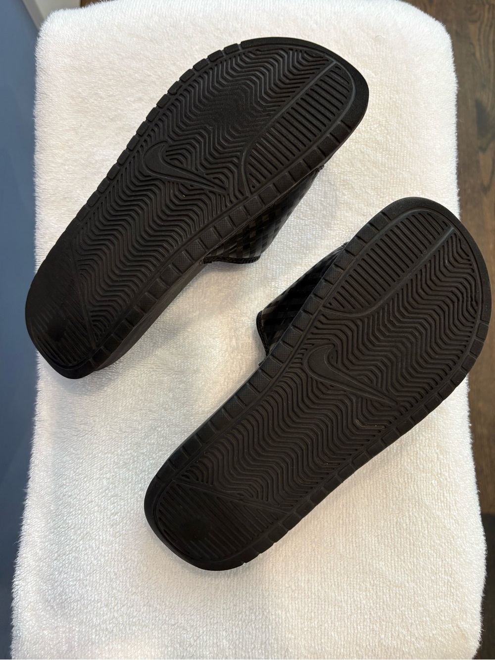 NIKE | Black Slides Sandals | Women’s Size 8 - Picture 3 of 12